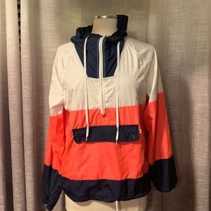 American Eagle hooded wind breaker